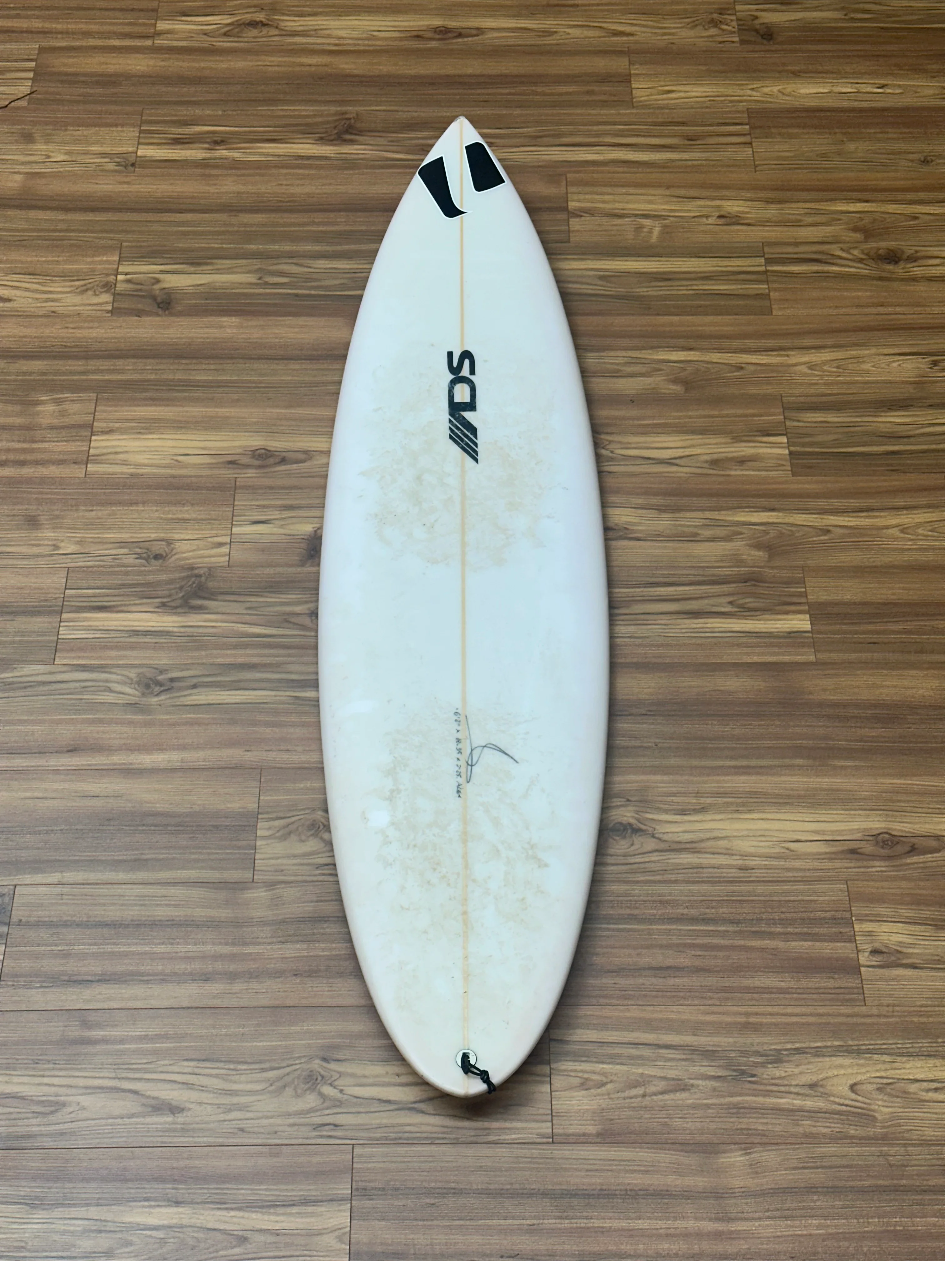 DS | 6'2" Thruster - Used Surfboard - Image 2